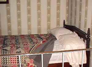 Deathbed in Petersen House